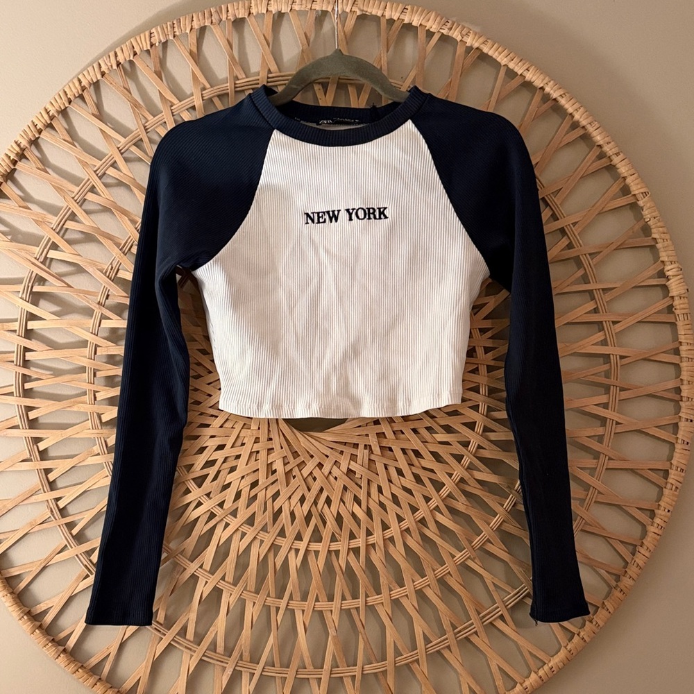Zara Navy and White Raglan Crop Top